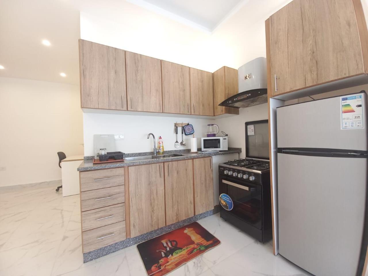 Shmeisani Homes Location Near Abdali Apartamento Amán